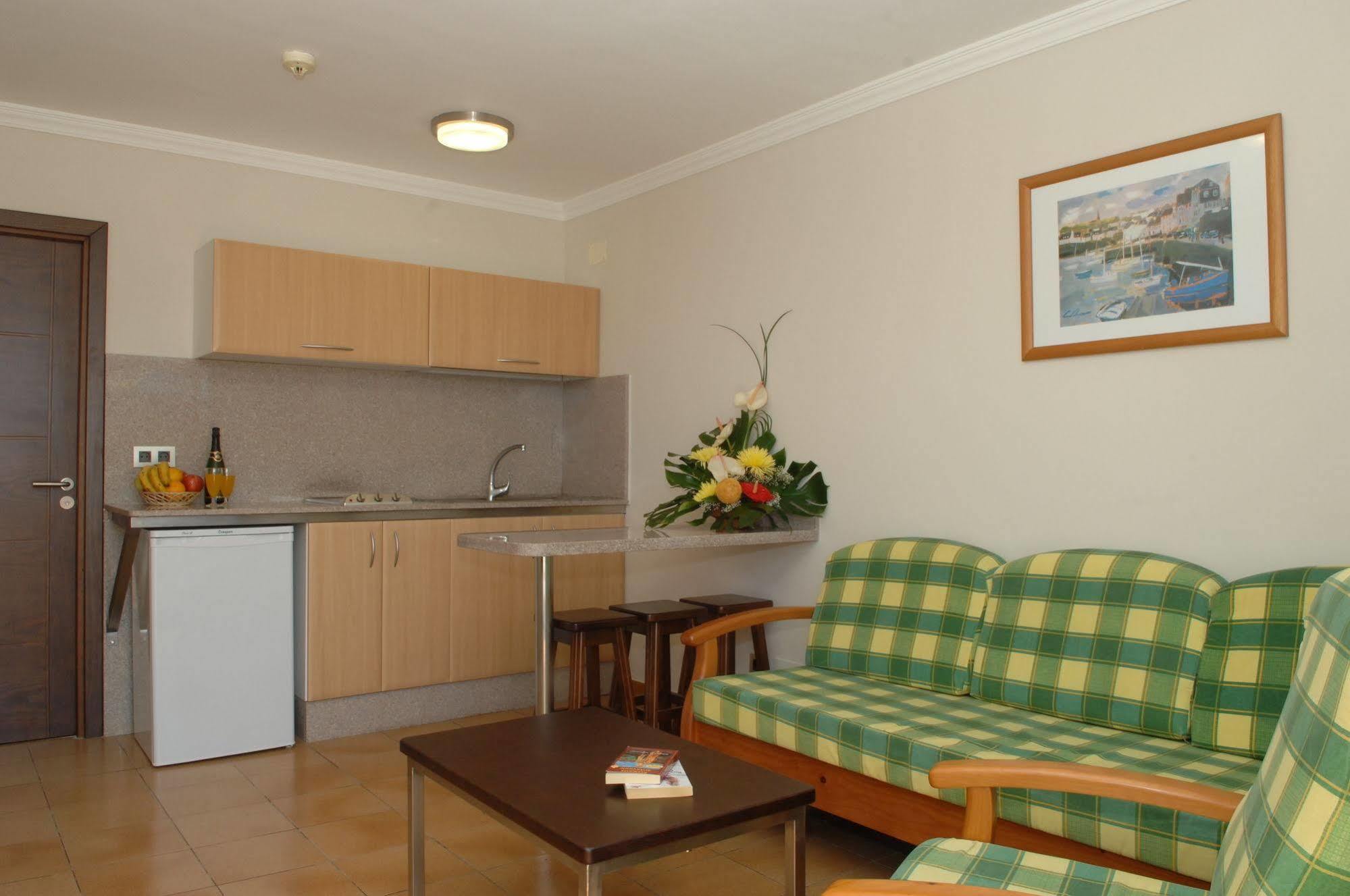 פוארטו ריקו Tc Apartamentos Rocamar מראה חיצוני תמונה